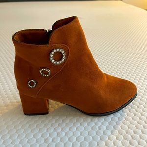 Women's ankle boots!